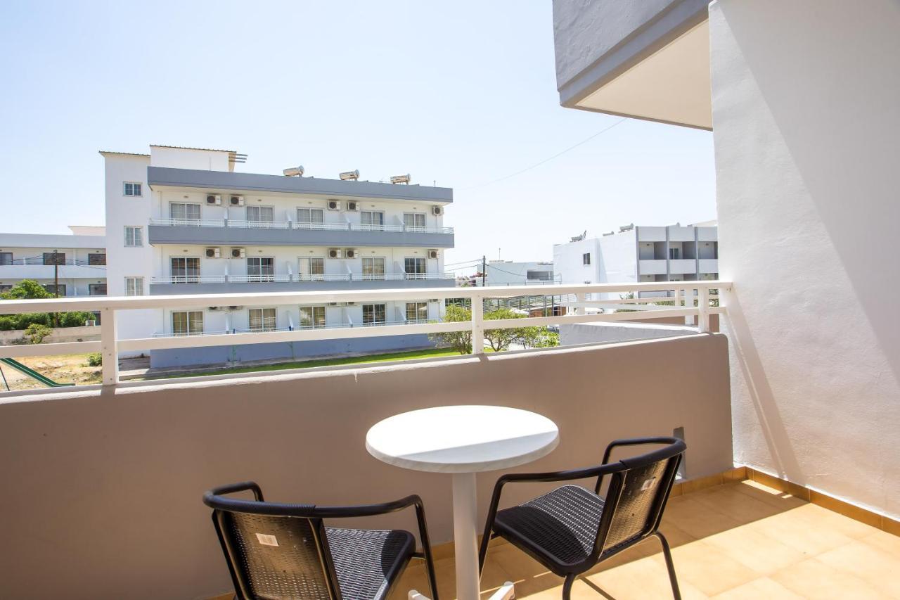 Tsampika Hotel 法里拉基 外观 照片